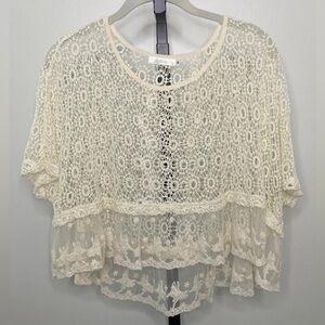 Millau Knit Cream embroidered Short Sleeves Top with lace on bottom